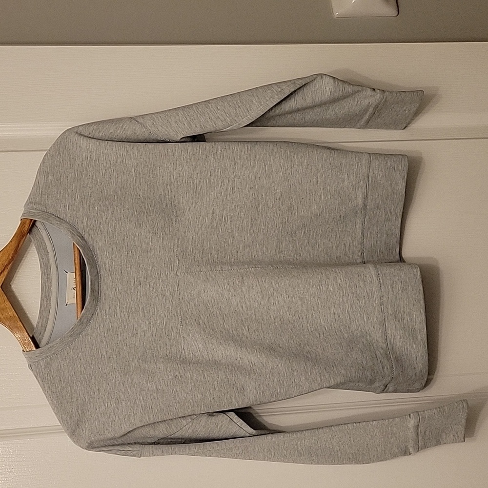 Lou & Grey Gray Crew Neck Sweater